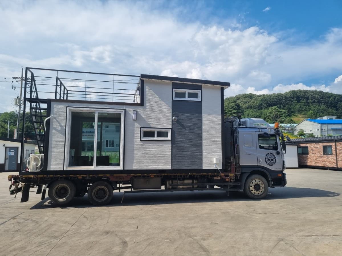경기도 파주 3x6 이동식 농막 출고 이미지 2