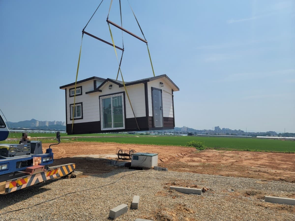 경기도 안성 3x6.6 복층 이동식 주택 출고 이미지 2