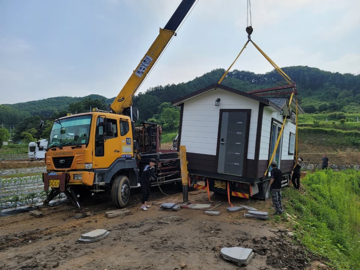충북 충주 3x6.6 복층 이동식 주택 출고 이미지 2