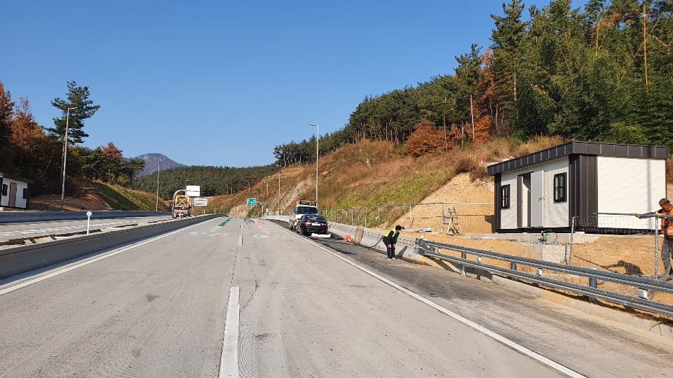 울산 울주 3x8 이동식 장비실 출고 이미지 2
